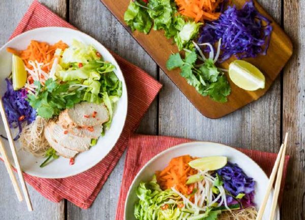 Spicy Chicken Noodle Vegetable Bowls