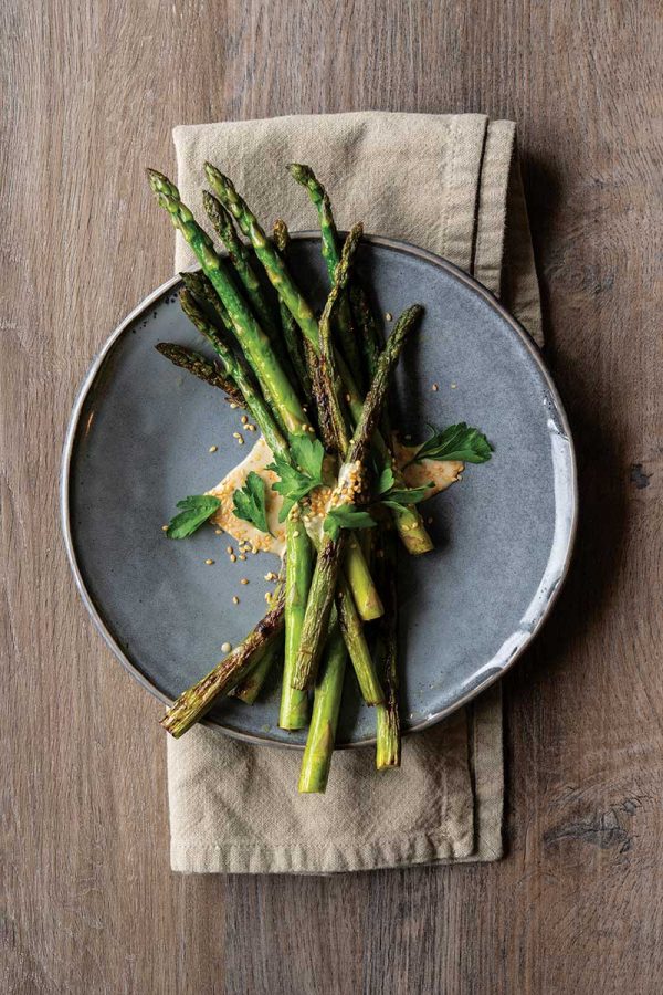 Charred Asparagus and Garlic Tahini Salad charred asparagus and tahini salad