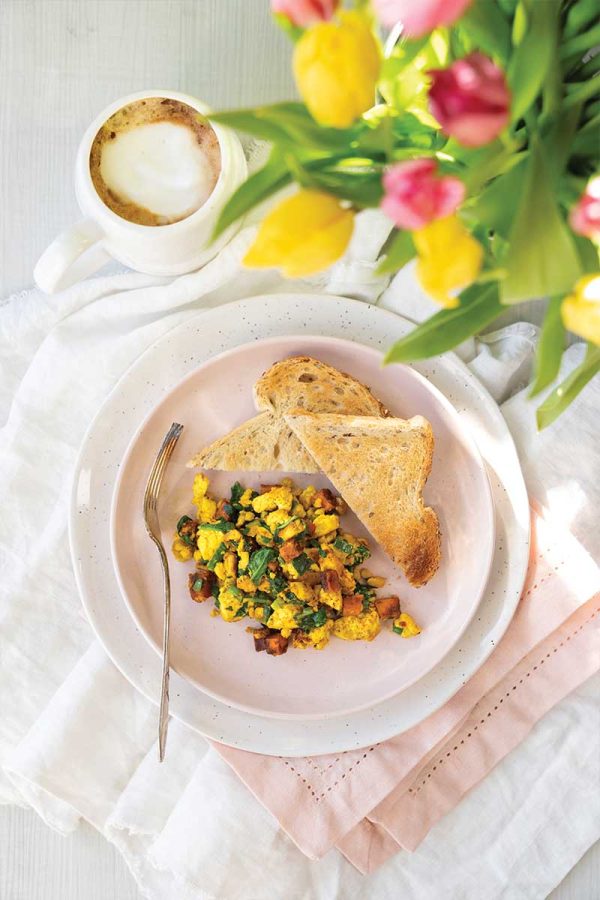 Spicy Tofu Scramble with Spinach and Sweet Potato Spicy tofu scramble