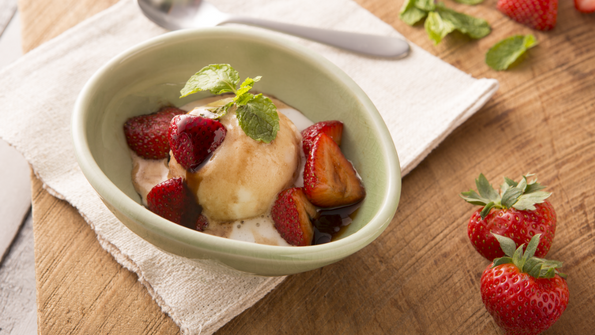 Strawberries And Balsamic Vinegar Recipe - Captivating Beauty