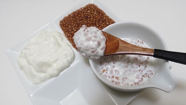 DIY natural beauty: Greek Yogurt and Flaxseed Facial Mask - Delicious Living