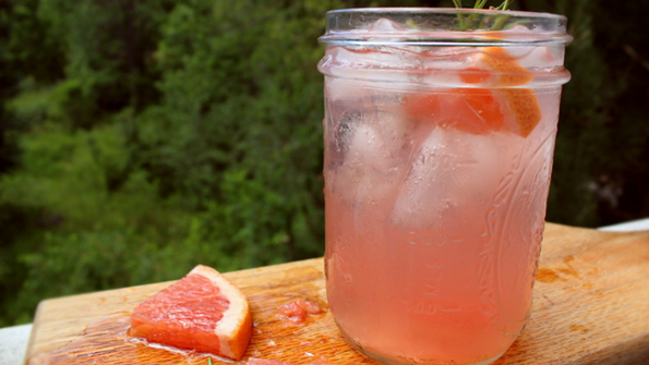 Grapefruit Rosemary Lemonade